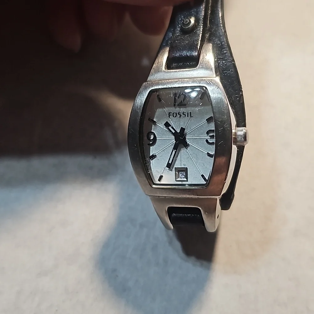 Fossil and Westar Watch Bundle of 2 watches